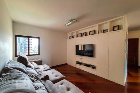Apartamento para alugar com 530m², 4 quartos e 1 vaga Apartamento para alugar com 530m², 4 quartos e 1 vagaSala de TV Privativa