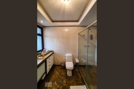 Apartamento para alugar com 530m², 4 quartos e 1 vaga Apartamento para alugar com 530m², 4 quartos e 1 vagaBanheiro Suíte 3