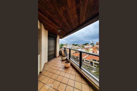 Apartamento para alugar com 530m², 4 quartos e 1 vaga Apartamento para alugar com 530m², 4 quartos e 1 vagaVaranda Suíte Principal