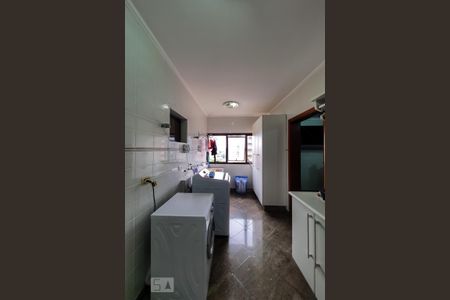 Apartamento para alugar com 530m², 4 quartos e 1 vaga Apartamento para alugar com 530m², 4 quartos e 1 vagaÁrea de Serviço
