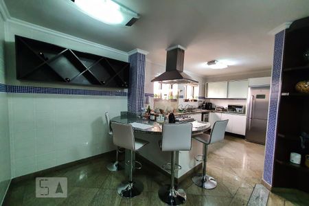Apartamento para alugar com 530m², 4 quartos e 1 vaga Apartamento para alugar com 530m², 4 quartos e 1 vagaCozinha