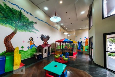 Apartamento para alugar com 530m², 4 quartos e 1 vaga Apartamento para alugar com 530m², 4 quartos e 1 vagaBrinquedoteca