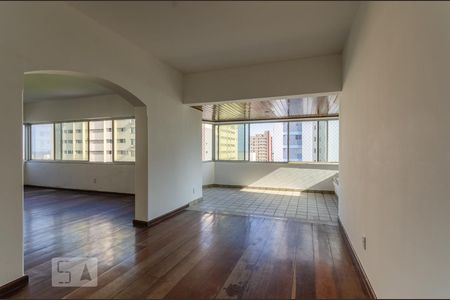 Apartamento para alugar com 200m², 4 quartos e 3 vagasSala de Jantar