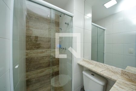 Apartamento à venda com 72m², 2 quartos e 1 vaga Apartamento à venda com 72m², 2 quartos e 1 vagaBanheiro Social