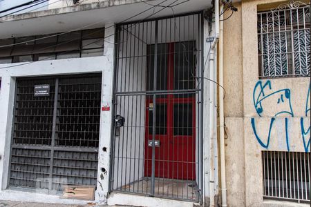 Apartamento para alugar com 90m², 2 quartos e sem vagaFachada