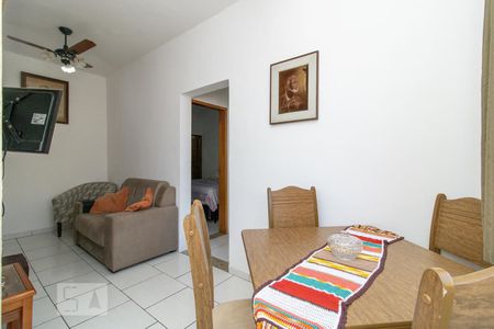 Sala 2 de casa à venda com 4 quartos, 151m² em Olaria, Rio de Janeiro