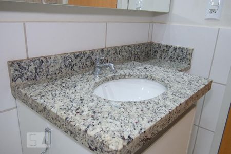 Apartamento para alugar com 58m², 2 quartos e 1 vagaDetalhe da Banheiro da Suíte