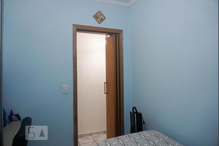 Casa à venda com 240m², 4 quartos e 2 vagasQuarto