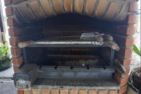 Casa à venda com 240m², 4 quartos e 2 vagasVaranda gourmet