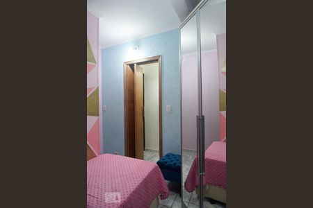 Casa à venda com 240m², 4 quartos e 2 vagasSuíte 2