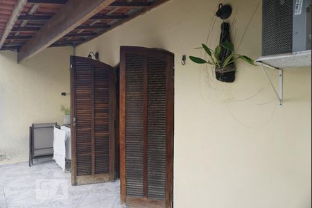 Casa à venda com 240m², 4 quartos e 2 vagasVaranda da Suíte 1