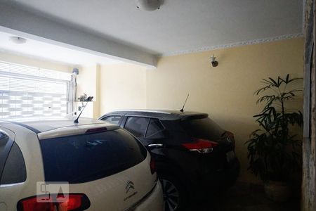 Casa à venda com 240m², 4 quartos e 2 vagasGaragem