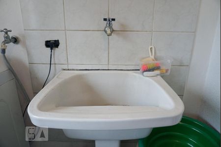 Casa à venda com 240m², 4 quartos e 2 vagasLavanderia