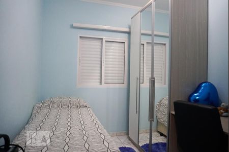 Casa à venda com 240m², 4 quartos e 2 vagasQuarto