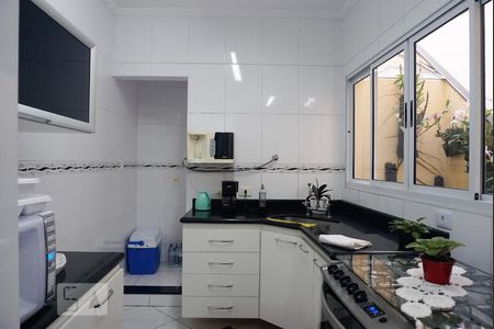 Casa à venda com 240m², 4 quartos e 2 vagasCozinha