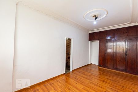Apartamento à venda com 171m², 3 quartos e 1 vagaSuite