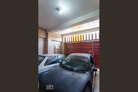 Casa à venda com 140m², 4 quartos e 2 vagasGaragem
