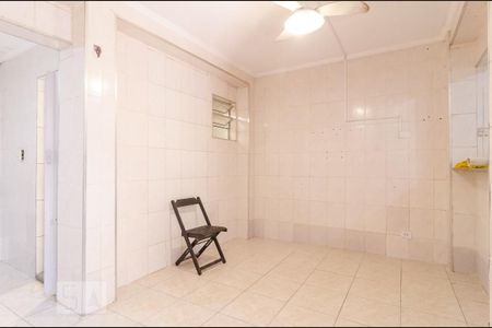 Casa à venda com 140m², 4 quartos e 2 vagasSala Casa 2