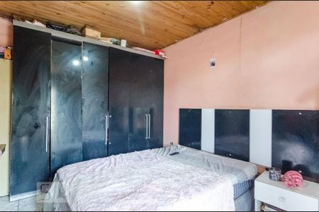 Casa à venda com 140m², 4 quartos e 2 vagasQuarto Casa 3