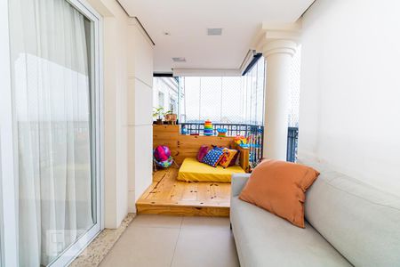 Varanda da Sala e Suíte 1 de apartamento à venda com 3 quartos, 250m² em Vila Maria Alta, São Paulo