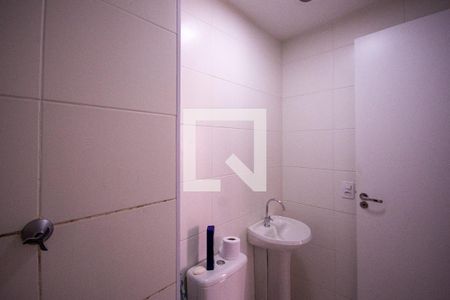 Apartamento à venda com 32m², 2 quartos e sem vaga Apartamento à venda com 32m², 2 quartos e sem vagaBanheiro