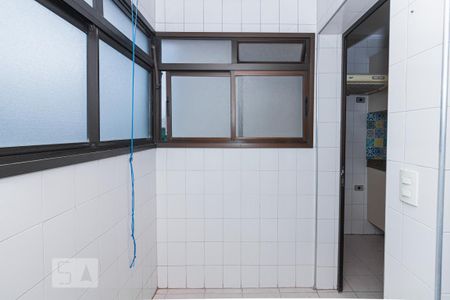 Apartamento para alugar com 75m², 2 quartos e 2 vagasLAVANDERIA