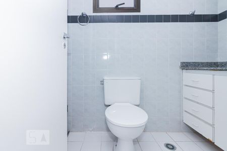 BANHEIRO SUITE QUARTO 1 de apartamento para alugar com 2 quartos, 75m² em Vila Pompéia, São Paulo