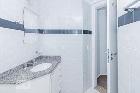 Apartamento para alugar com 75m², 2 quartos e 2 vagasBANHEIRO