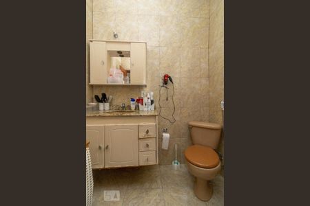 Apartamento à venda com 84m², 2 quartos e sem vaga Apartamento à venda com 84m², 2 quartos e sem vagaBanheiro