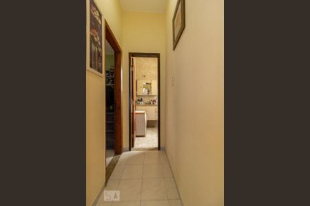 Apartamento à venda com 84m², 2 quartos e sem vaga Apartamento à venda com 84m², 2 quartos e sem vagaCorredor