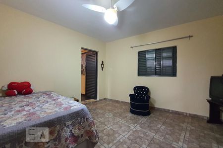 Casa para alugar com 300m², 4 quartos e 2 vagas Casa para alugar com 300m², 4 quartos e 2 vagasQuarto 4