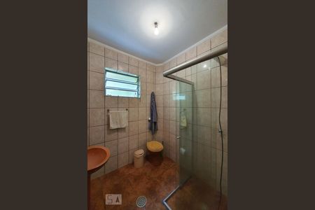 Casa para alugar com 300m², 4 quartos e 2 vagas Casa para alugar com 300m², 4 quartos e 2 vagasBanheiro