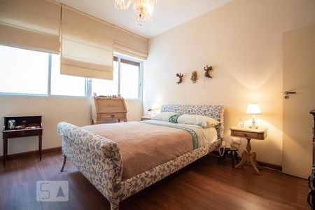 Apartamento à venda com 200m², 3 quartos e 2 vagas Apartamento à venda com 200m², 3 quartos e 2 vagasQuarto 2