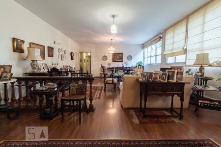 Sala de apartamento à venda com 3 quartos, 200m² em Jardim Paulista, São Paulo