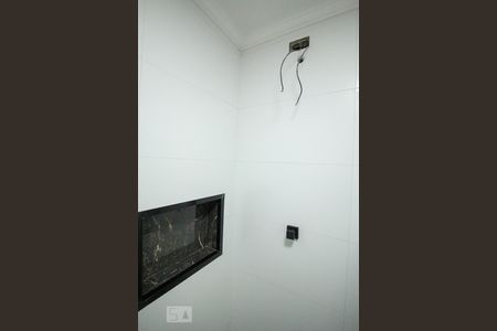 Apartamento à venda com 70m², 2 quartos e 1 vaga Apartamento à venda com 70m², 2 quartos e 1 vagaBanheiro