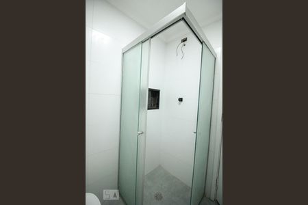 Apartamento à venda com 70m², 2 quartos e 1 vaga Apartamento à venda com 70m², 2 quartos e 1 vagaBanheiro