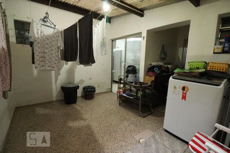 Apartamento à venda com 180m², 3 quartos e 1 vagaÁrea de Serviço