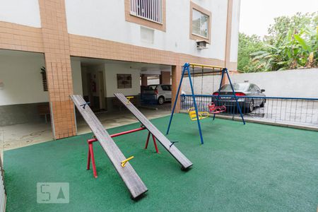 Apartamento para alugar com 65m², 2 quartos e 1 vagaÁrea Comum - Playground