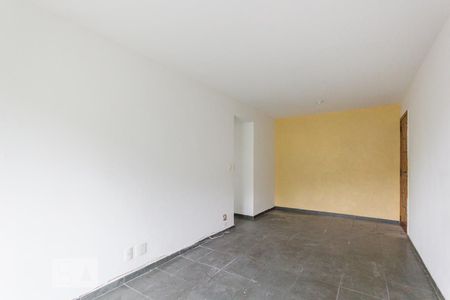Sala de apartamento à venda com 2 quartos, 65m² em Taquara, Rio de Janeiro
