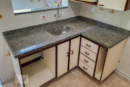 Apartamento à venda com 56m², 2 quartos e 1 vagaCozinha