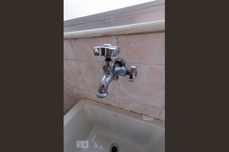 Área de serviço de apartamento para alugar com 3 quartos, 131m² em Salgado Filho, Belo Horizonte