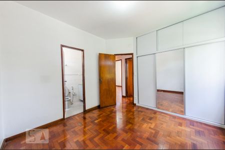 Suíte de apartamento para alugar com 3 quartos, 131m² em Salgado Filho, Belo Horizonte