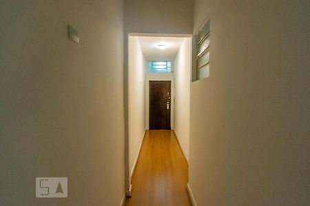 Corredor Entrada de apartamento para alugar com 2 quartos, 107m² em Mooca, São Paulo