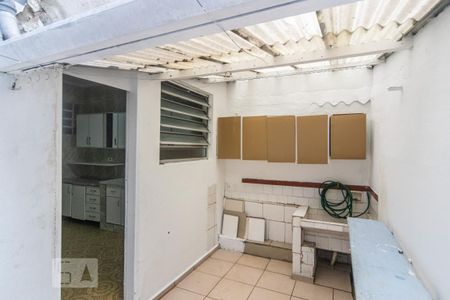 Apartamento para alugar com 107m², 2 quartos e sem vaga Apartamento para alugar com 107m², 2 quartos e sem vagaÁrea de Serviço