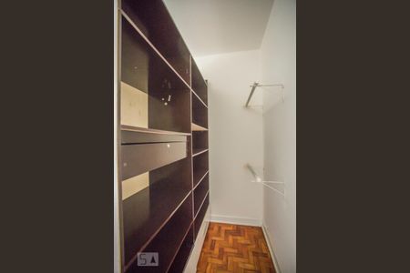 Apartamento à venda com 53m², 2 quartos e sem vagaQuarto 2 - Armários