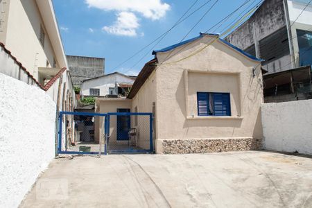 Casa à venda com 500m², 2 quartos e 6 vagas Casa à venda com 500m², 2 quartos e 6 vagascasa 1