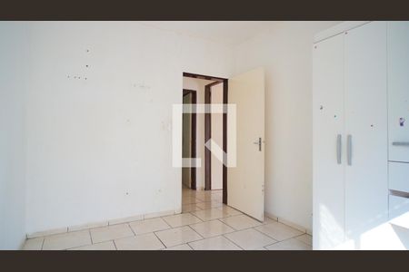 Quarto 2 de apartamento para alugar com 2 quartos, 70m² em Humaitá, Porto Alegre