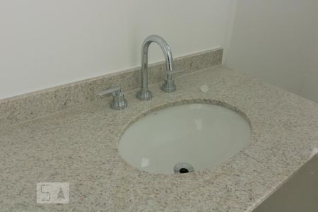 Apartamento à venda com 109m², 2 quartos e 2 vagasBanheiro Suíte 2