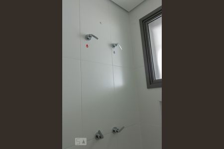 Apartamento à venda com 109m², 2 quartos e 2 vagasBanheiro Suíte 2