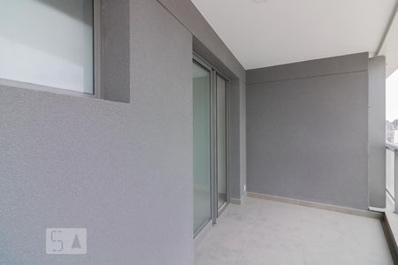 Apartamento à venda com 109m², 2 quartos e 2 vagasVaranda Suíte 1
